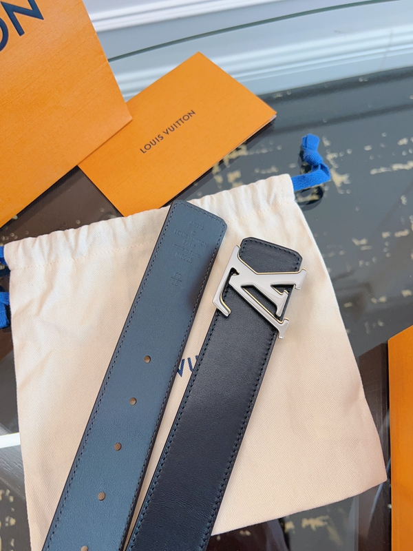 ルイヴィトンベルト角部分ディテール